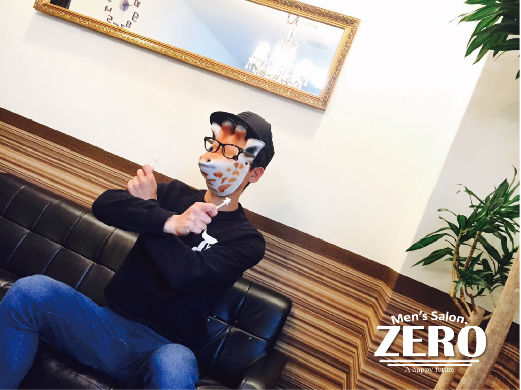 【セレッソスタッフ】足脱毛して逆撫でしてもチクチクしなくなってきましたからね！｜メンズ脱毛【ZERO】心斎橋
